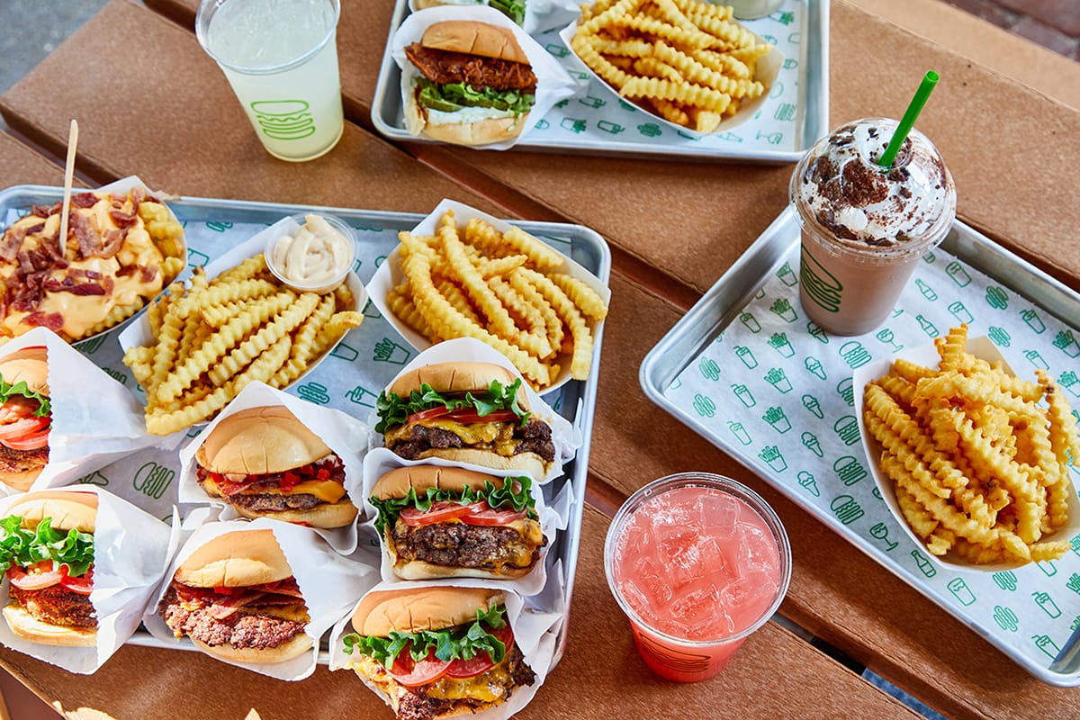 Shake Shack Joins The Shops on El Paseo